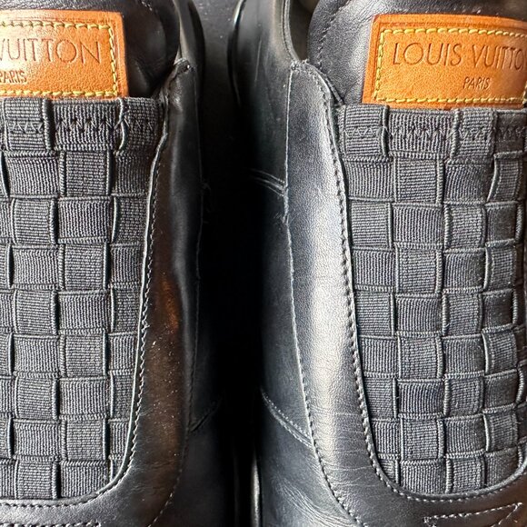 Louis Vuitton Black Leather Classic Loafers – Timeless Parisian Elegance Size 41 - Picture 2 of 6